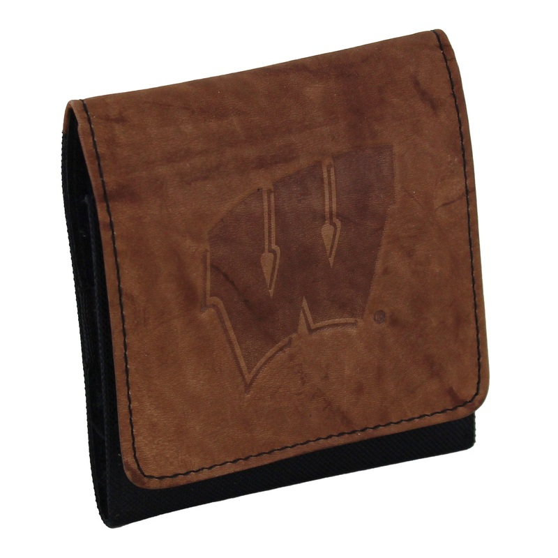 Wisconsin Badgers Brown Embossed Leather Manicure Set