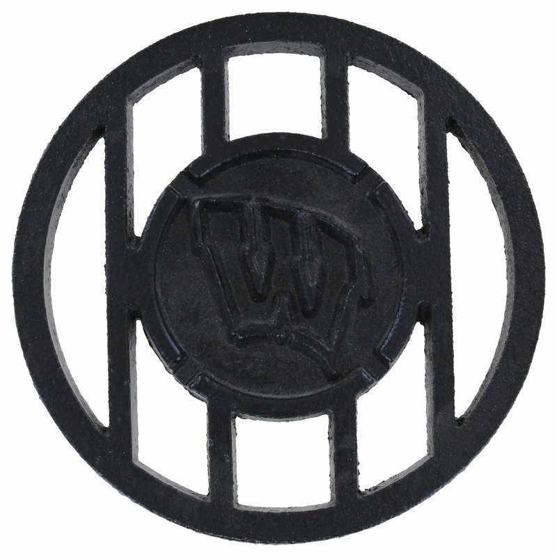 University of Wisconsin Badgers 5 1/2'' Round Team Logo Grill Topper