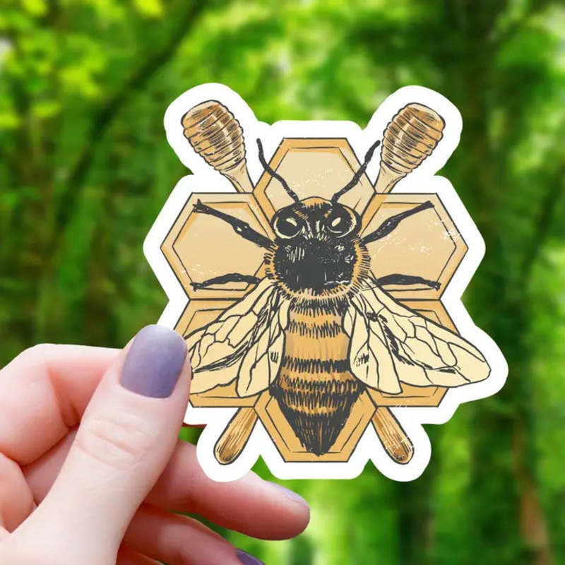 REALISTIC HONEYBEE STICKER