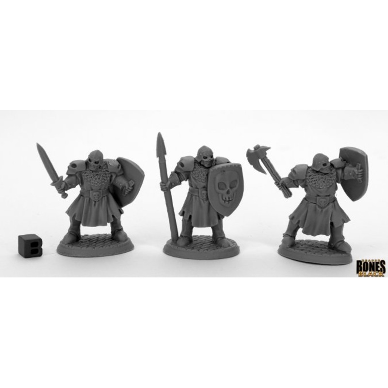 MAGGOTCROWN MEN AT ARMS (3)