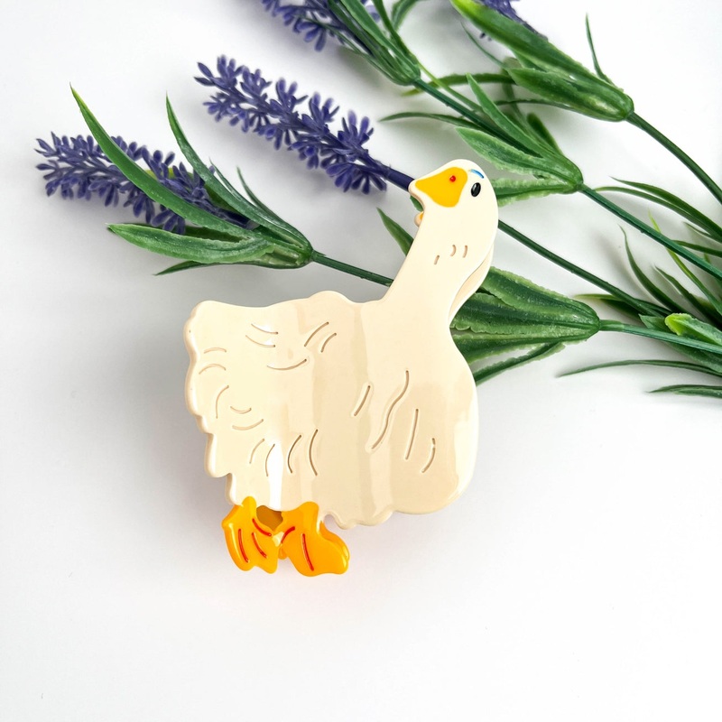 GOOSE HAIR CLAW CLIP