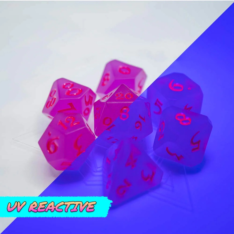 AFTER DARK PURPLE RAIN DICE SET
