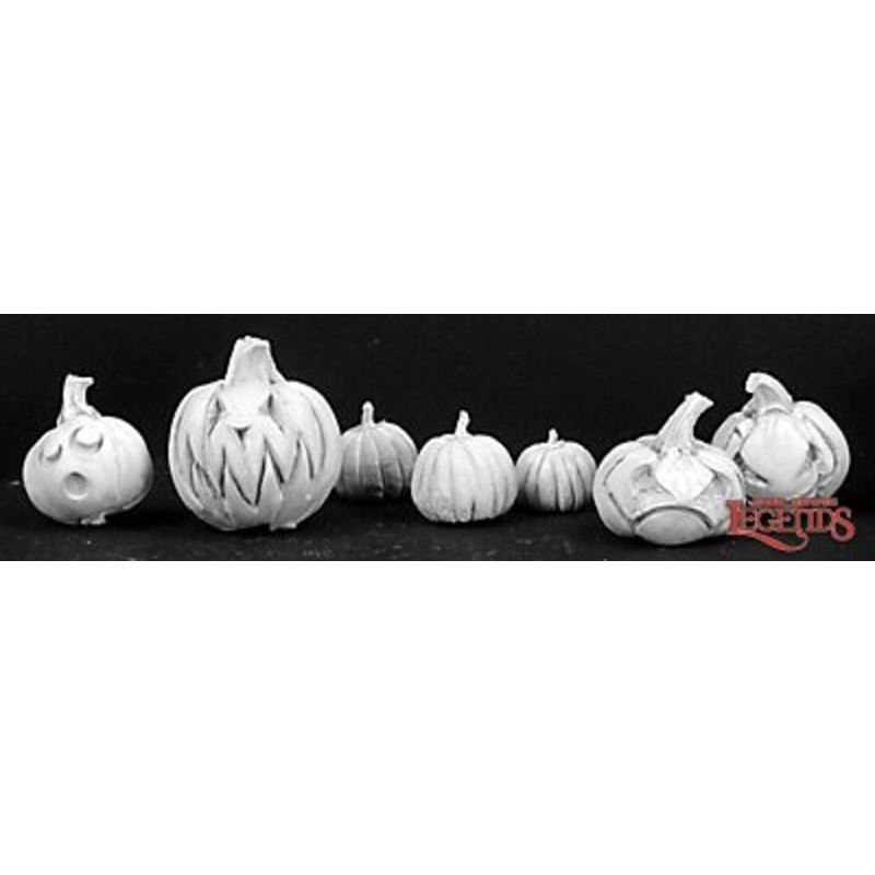JACK O'LANTERNS & PUMPKINS