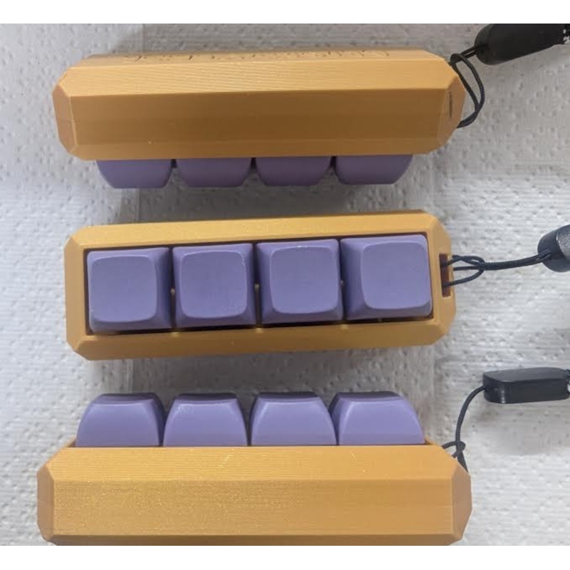 FOUR KEY CLICKER PURPLE & GOLD CLICKY